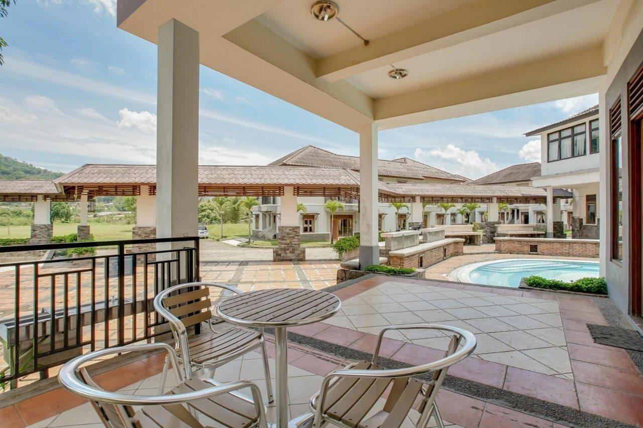 Oyo 3896 Villa Pesona Wisata Puncak 展玉 外观 照片